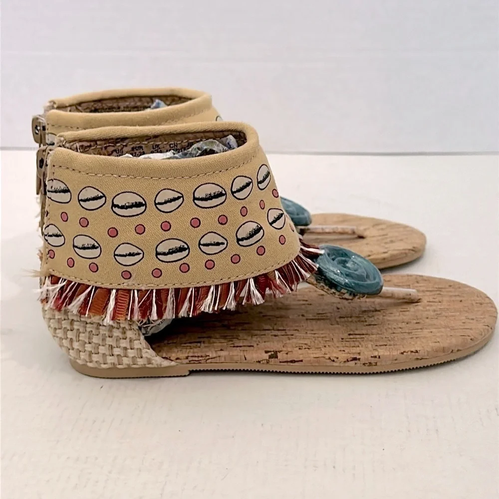 Disney Store Moana Sandals Dress Up Costume Kid's Size 11/12 zip back worn once